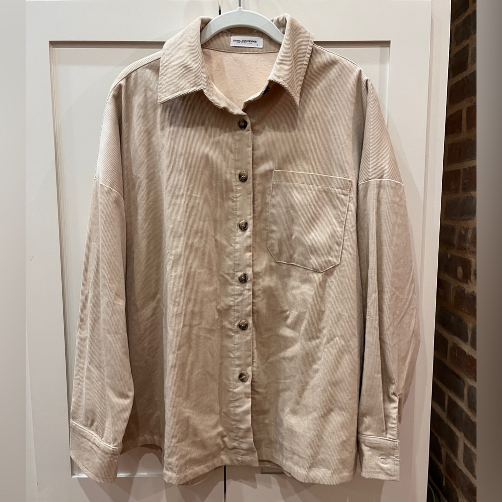 Cream Button-Up Shacket, Size Small - Picture 4 of 6